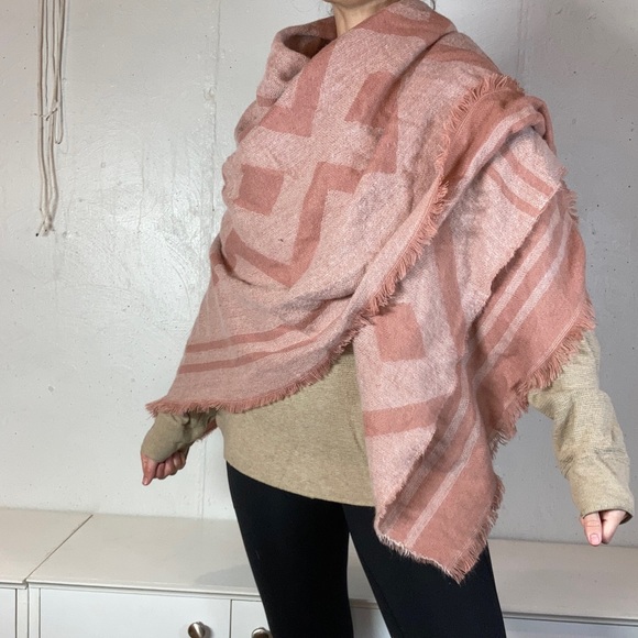 Pink + Red Soft Fringe Scarf - Picture 2 of 6